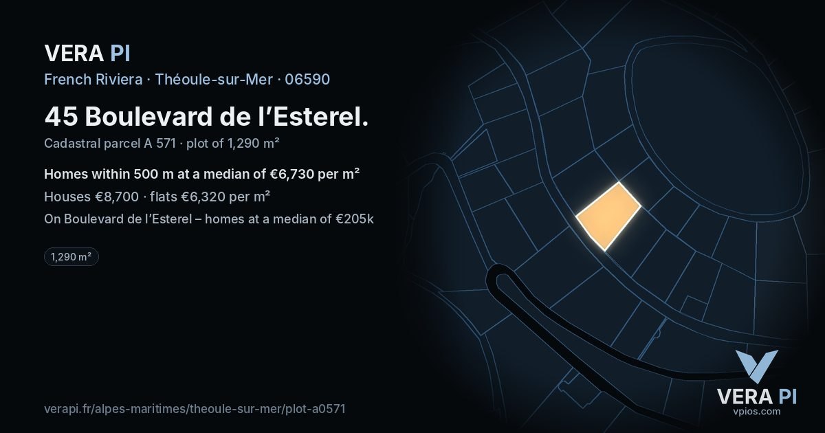 45 Boulevard de l’Esterel, Théoule-sur-Mer at night – the plot lit, the parcels around coloured by the prices near them
