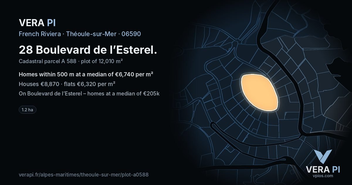 28 Boulevard de l’Esterel, Théoule-sur-Mer at night – the plot lit, the parcels around coloured by the prices near them