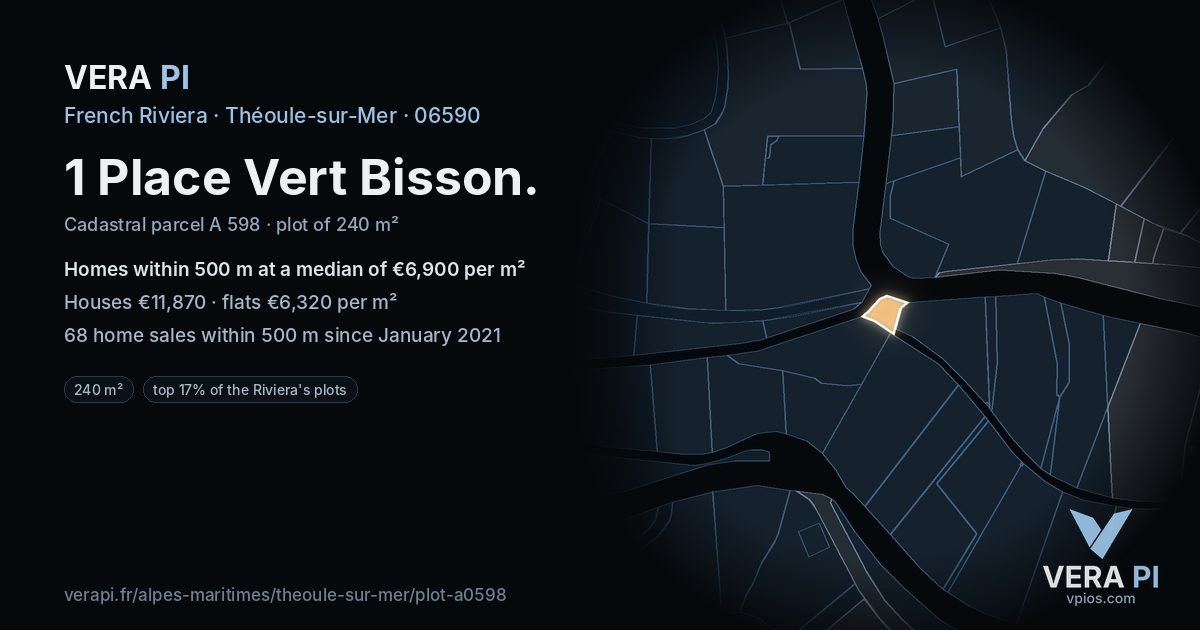 1 Place Vert Bisson, Théoule-sur-Mer at night – the plot lit, the parcels around coloured by the prices near them