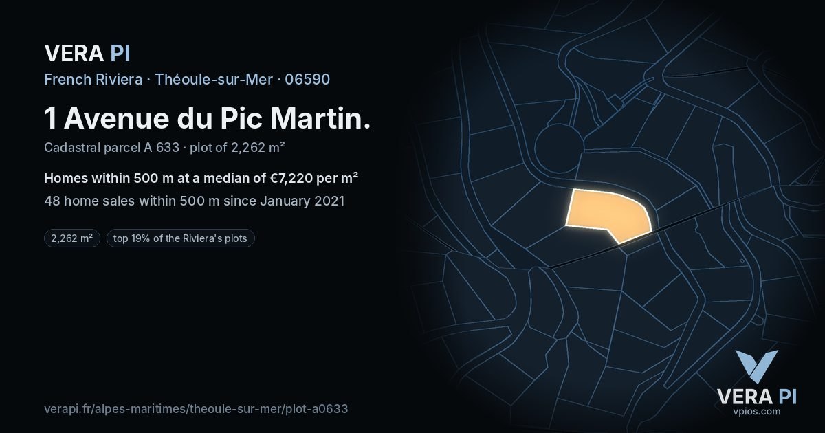 1 Avenue du Pic Martin, Théoule-sur-Mer at night – the plot lit, the parcels around coloured by the prices near them