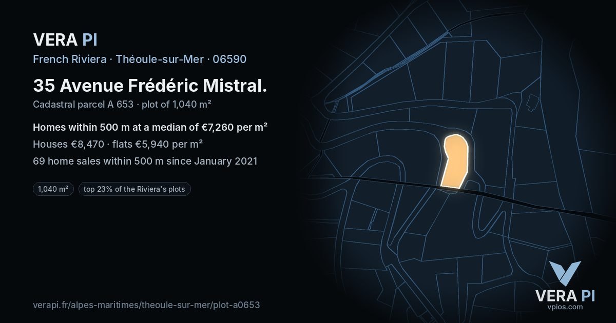 35 Avenue Frédéric Mistral, Théoule-sur-Mer at night – the plot lit, the parcels around coloured by the prices near them