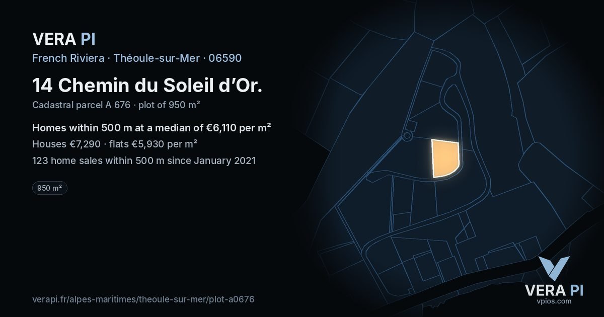 14 Chemin du Soleil d’Or, Théoule-sur-Mer at night – the plot lit, the parcels around coloured by the prices near them