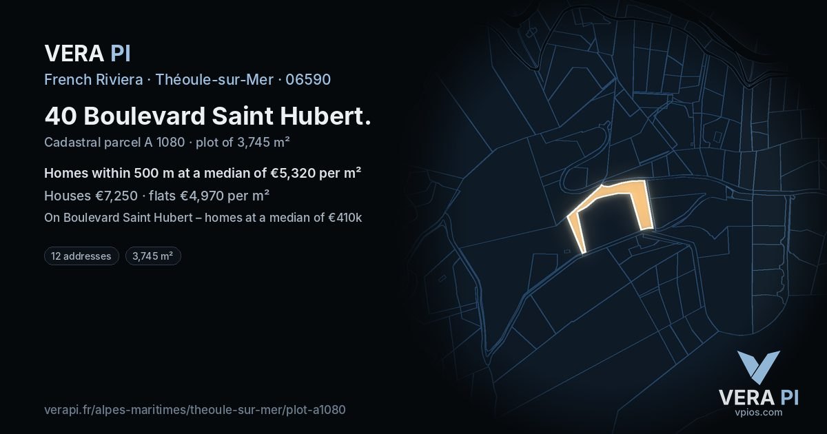 40 Boulevard Saint Hubert, Théoule-sur-Mer at night – the plot lit, the parcels around coloured by the prices near them