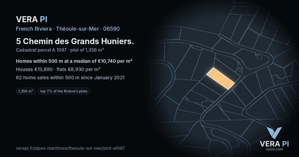5 Chemin des Grands Huniers, Théoule-sur-Mer at night – the plot lit, the parcels around coloured by the prices near them