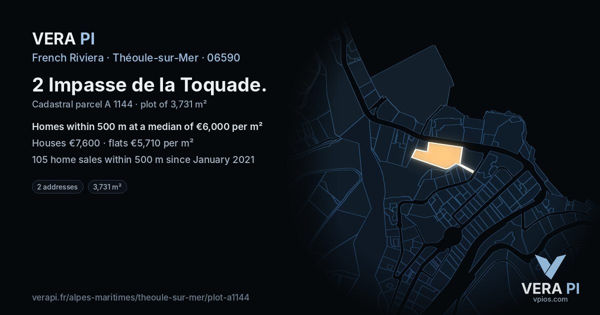 2 Impasse de la Toquade, Théoule-sur-Mer at night – the plot lit, the parcels around coloured by the prices near them