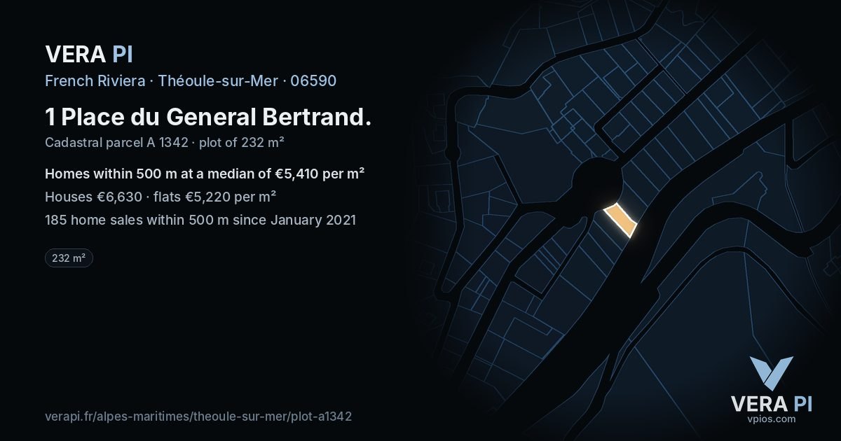 1 Place du General Bertrand, Théoule-sur-Mer at night – the plot lit, the parcels around coloured by the prices near them