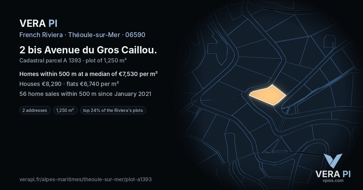 2 bis Avenue du Gros Caillou, Théoule-sur-Mer at night – the plot lit, the parcels around coloured by the prices near them