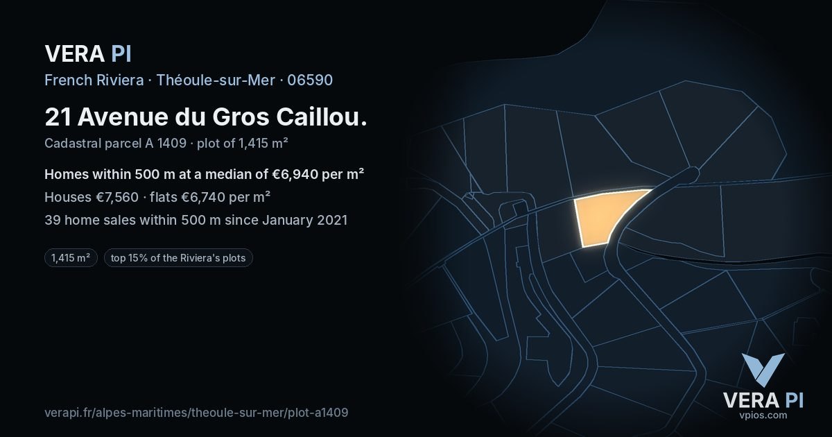 21 Avenue du Gros Caillou, Théoule-sur-Mer at night – the plot lit, the parcels around coloured by the prices near them
