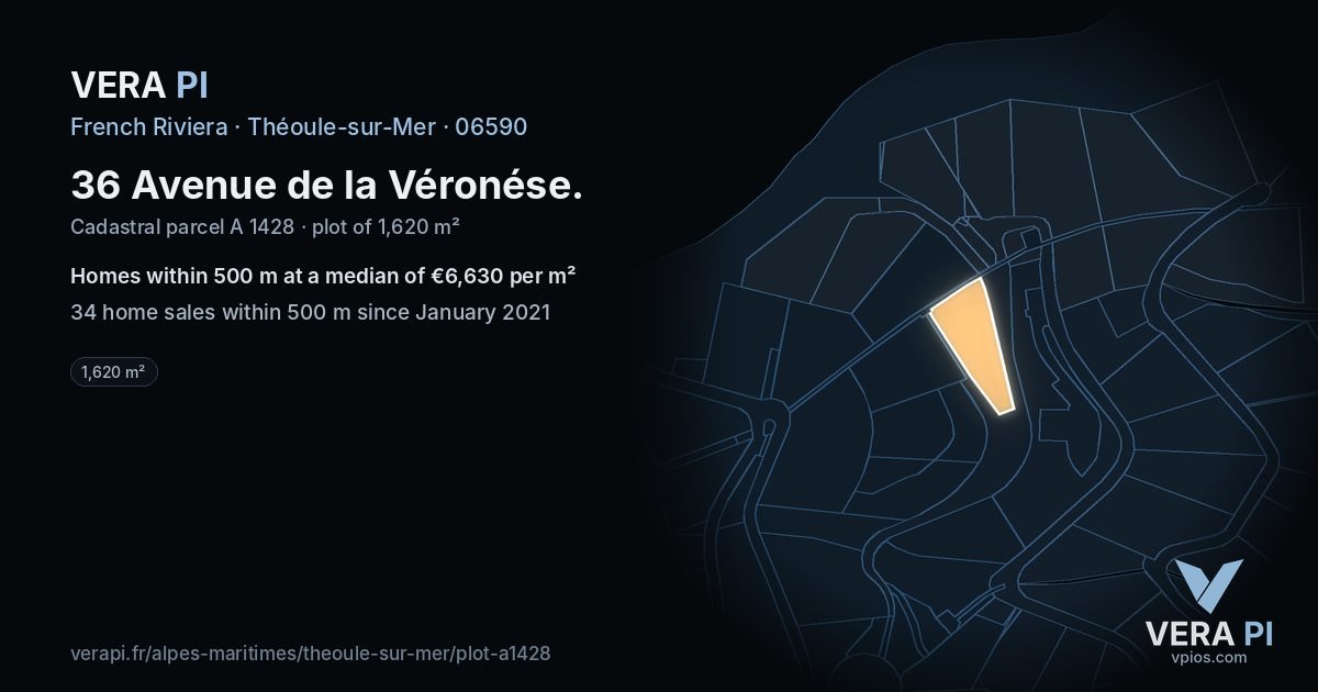 36 Avenue de la Véronése, Théoule-sur-Mer at night – the plot lit, the parcels around coloured by the prices near them
