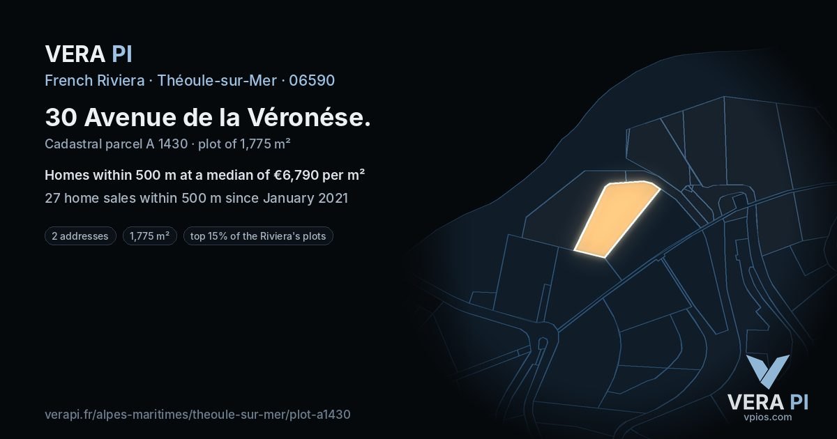 30 Avenue de la Véronése, Théoule-sur-Mer at night – the plot lit, the parcels around coloured by the prices near them