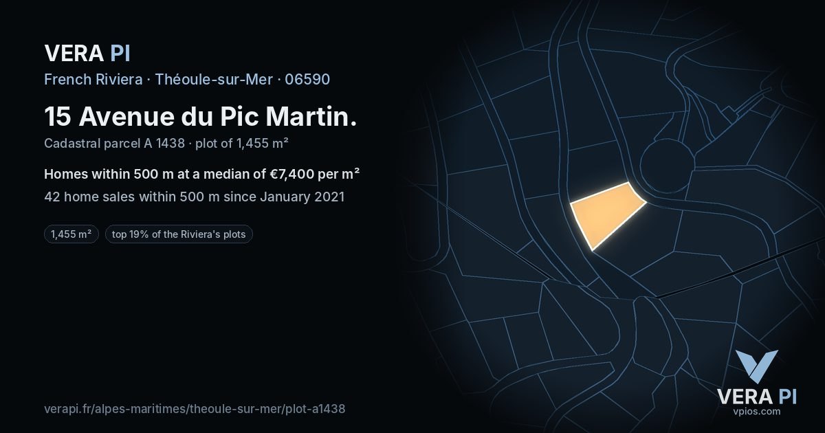 15 Avenue du Pic Martin, Théoule-sur-Mer at night – the plot lit, the parcels around coloured by the prices near them