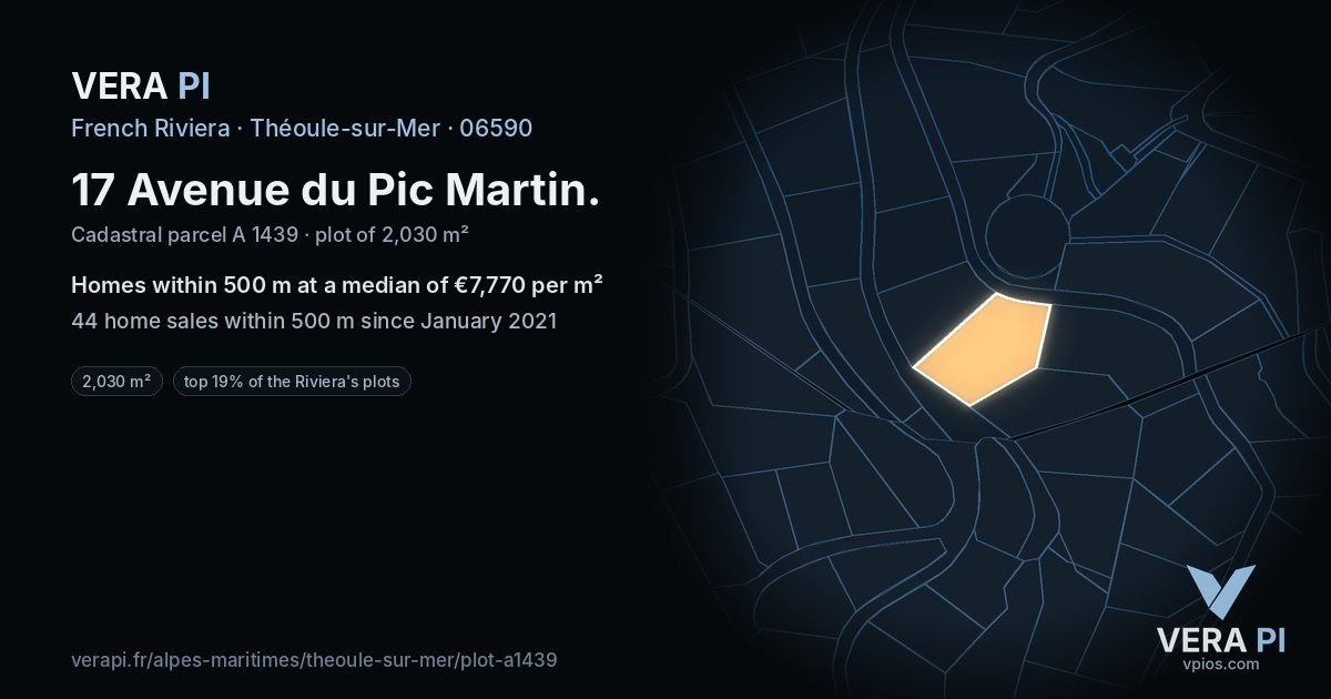 17 Avenue du Pic Martin, Théoule-sur-Mer at night – the plot lit, the parcels around coloured by the prices near them