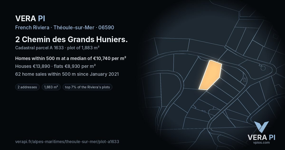 2 Chemin des Grands Huniers, Théoule-sur-Mer at night – the plot lit, the parcels around coloured by the prices near them