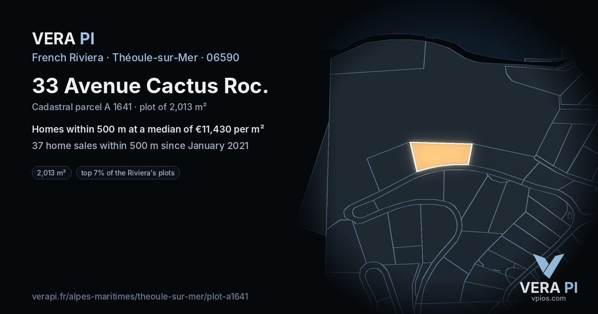 33 Avenue Cactus Roc, Théoule-sur-Mer at night – the plot lit, the parcels around coloured by the prices near them