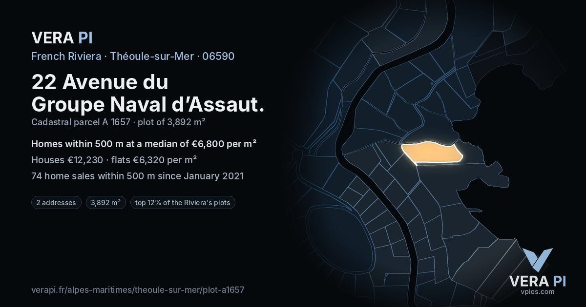 22 Avenue du Groupe Naval d’Assaut, Théoule-sur-Mer at night – the plot lit, the parcels around coloured by the prices near them