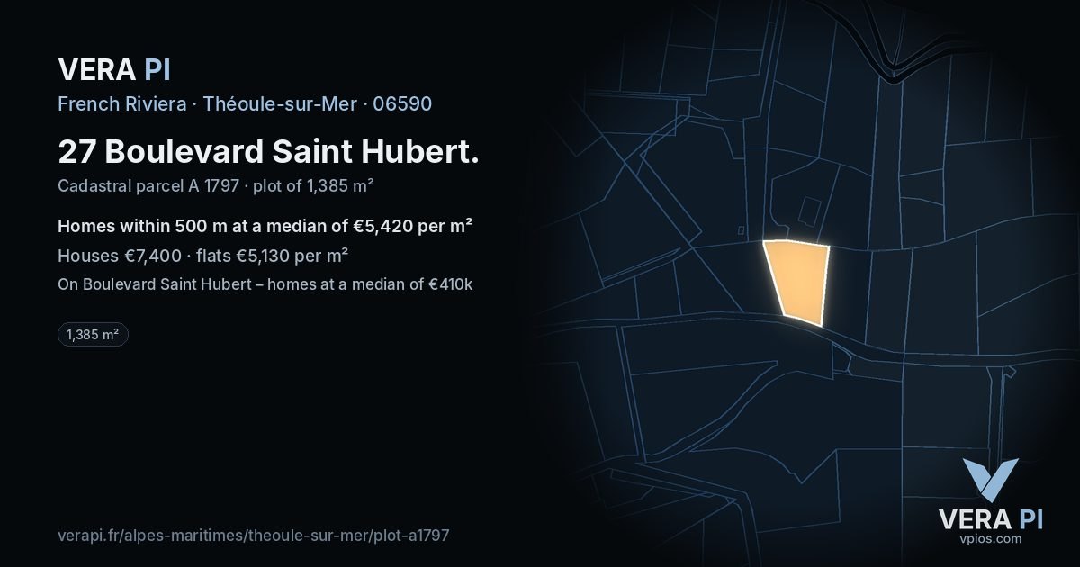 27 Boulevard Saint Hubert, Théoule-sur-Mer at night – the plot lit, the parcels around coloured by the prices near them