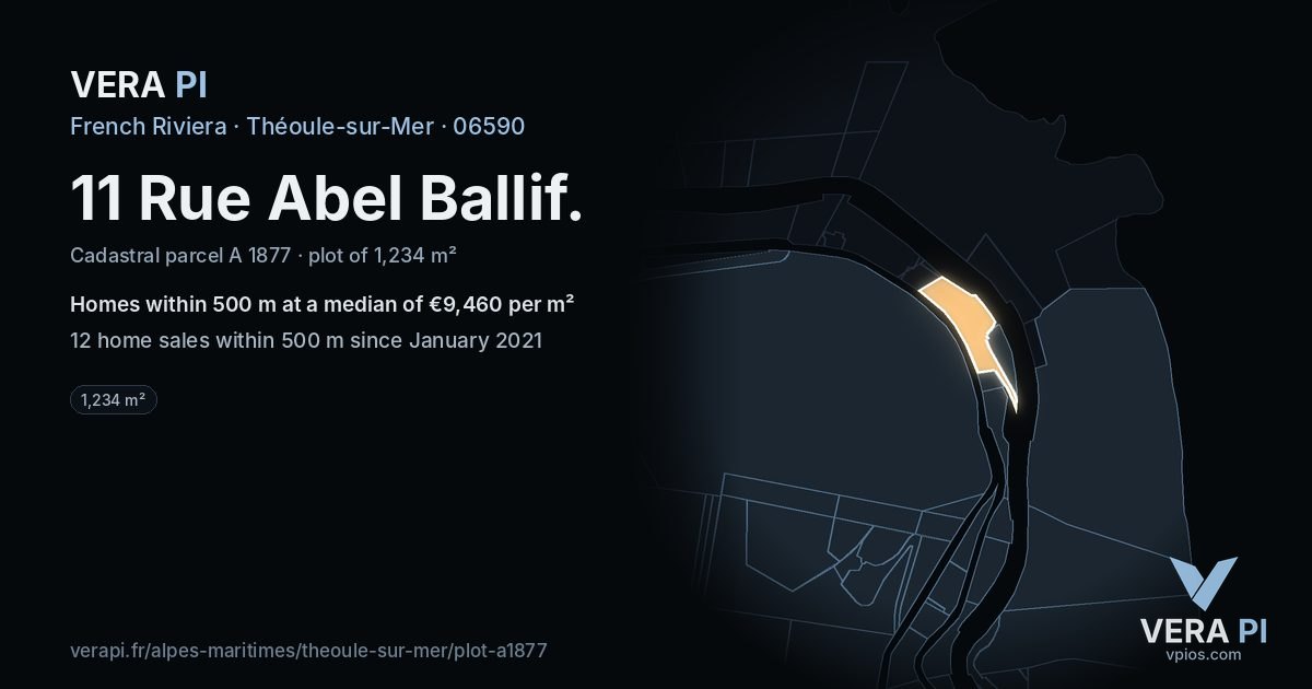 11 Rue Abel Ballif, Théoule-sur-Mer at night – the plot lit, the parcels around coloured by the prices near them