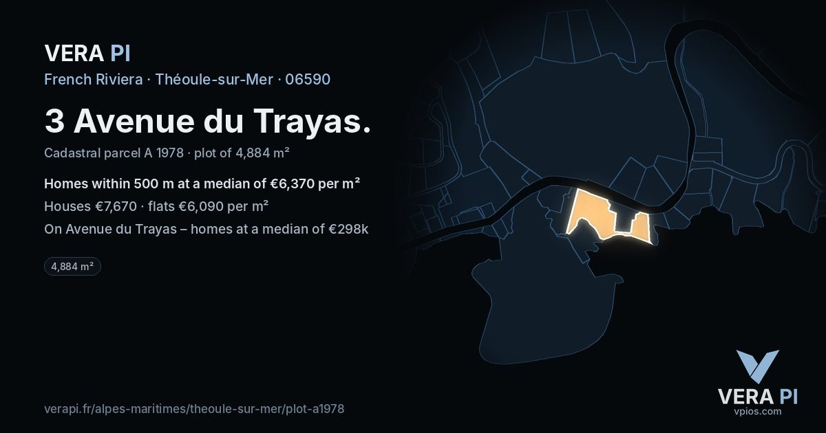 3 Avenue du Trayas, Théoule-sur-Mer at night – the plot lit, the parcels around coloured by the prices near them