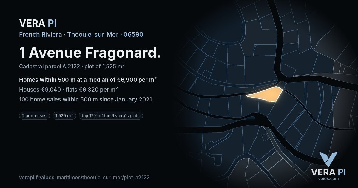 1 Avenue Fragonard, Théoule-sur-Mer at night – the plot lit, the parcels around coloured by the prices near them