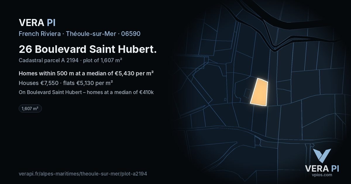 26 Boulevard Saint Hubert, Théoule-sur-Mer at night – the plot lit, the parcels around coloured by the prices near them