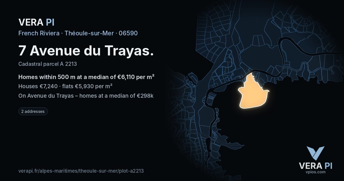 7 Avenue du Trayas, Théoule-sur-Mer at night – the plot lit, the parcels around coloured by the prices near them