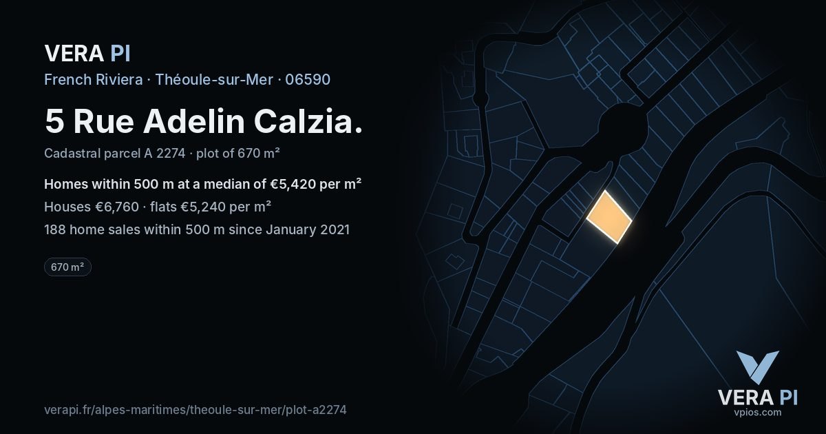 5 Rue Adelin Calzia, Théoule-sur-Mer at night – the plot lit, the parcels around coloured by the prices near them