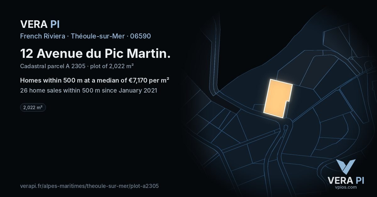 12 Avenue du Pic Martin, Théoule-sur-Mer at night – the plot lit, the parcels around coloured by the prices near them