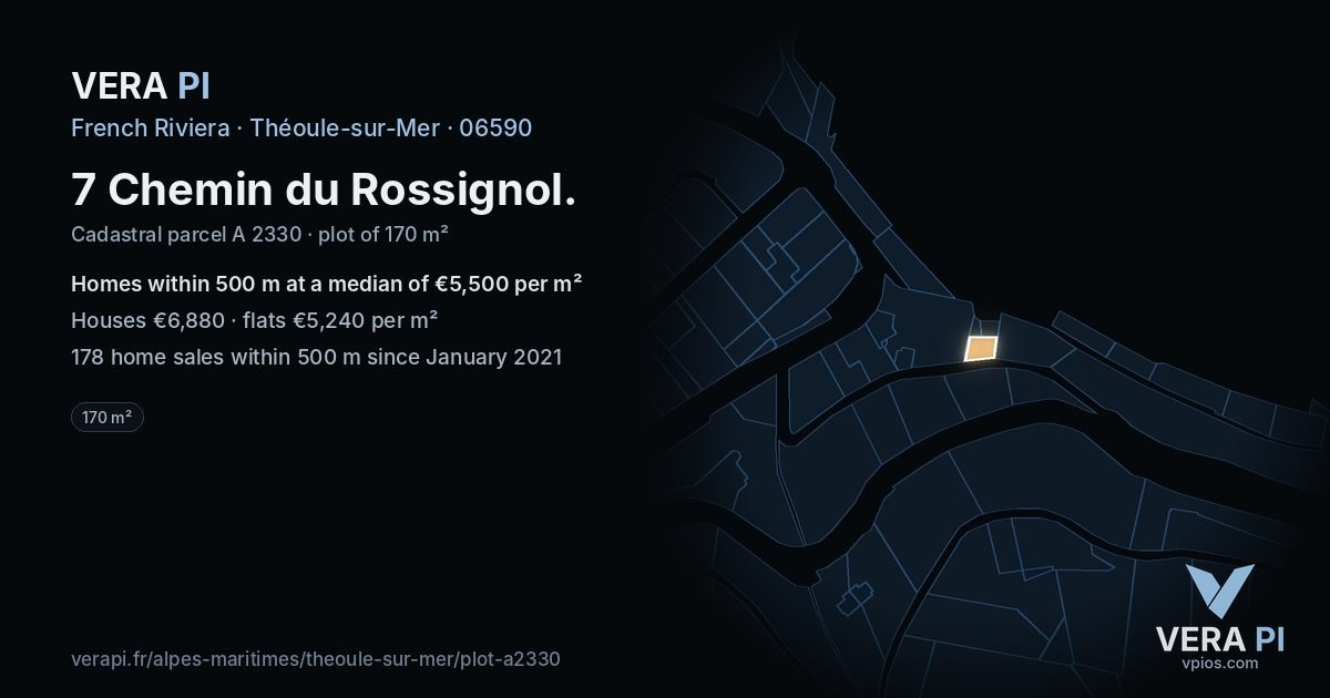 7 Chemin du Rossignol, Théoule-sur-Mer at night – the plot lit, the parcels around coloured by the prices near them