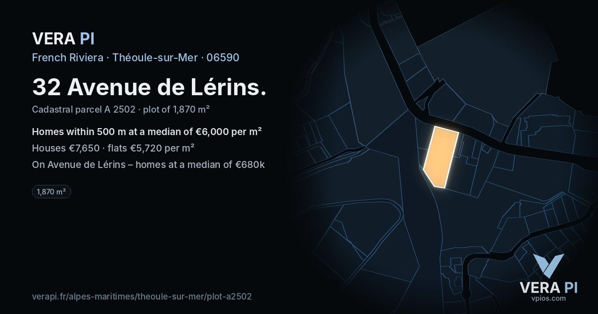 32 Avenue de Lérins, Théoule-sur-Mer at night – the plot lit, the parcels around coloured by the prices near them