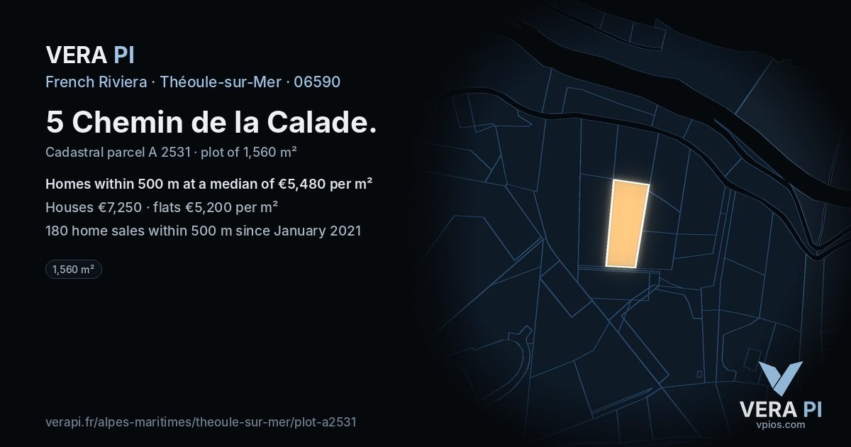 5 Chemin de la Calade, Théoule-sur-Mer at night – the plot lit, the parcels around coloured by the prices near them