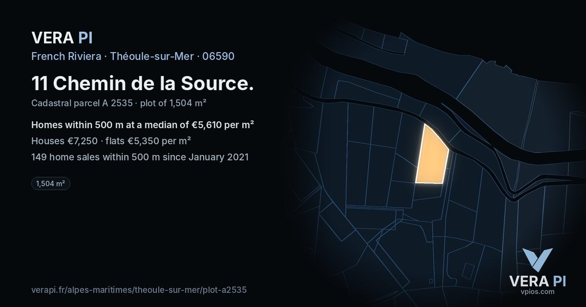 11 Chemin de la Source, Théoule-sur-Mer at night – the plot lit, the parcels around coloured by the prices near them