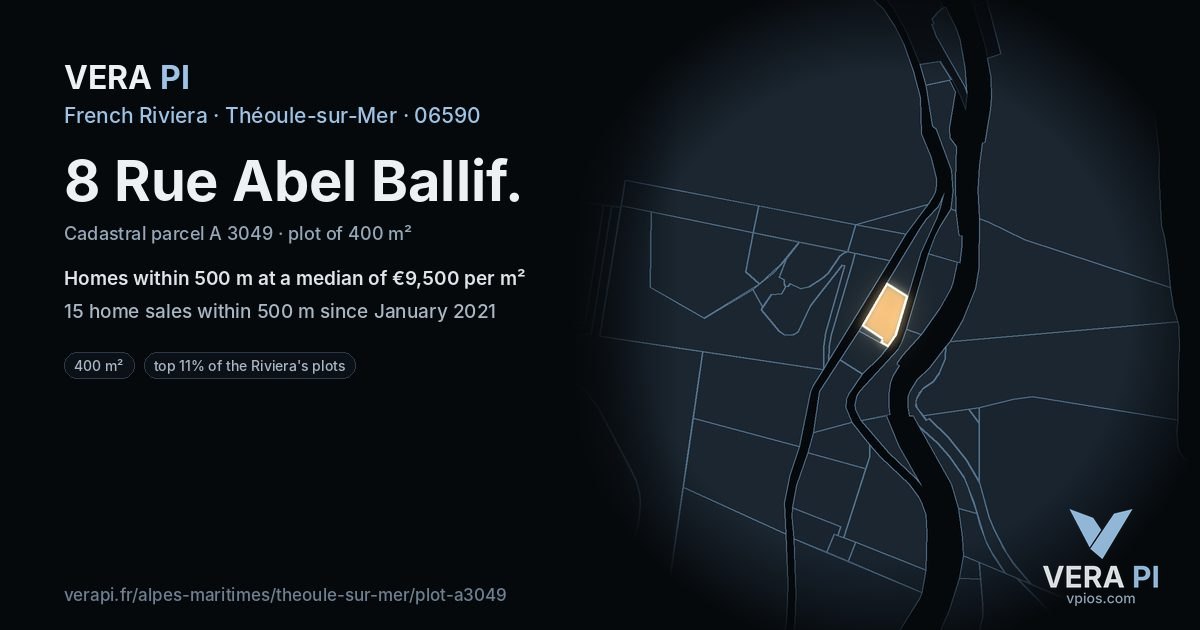 8 Rue Abel Ballif, Théoule-sur-Mer at night – the plot lit, the parcels around coloured by the prices near them