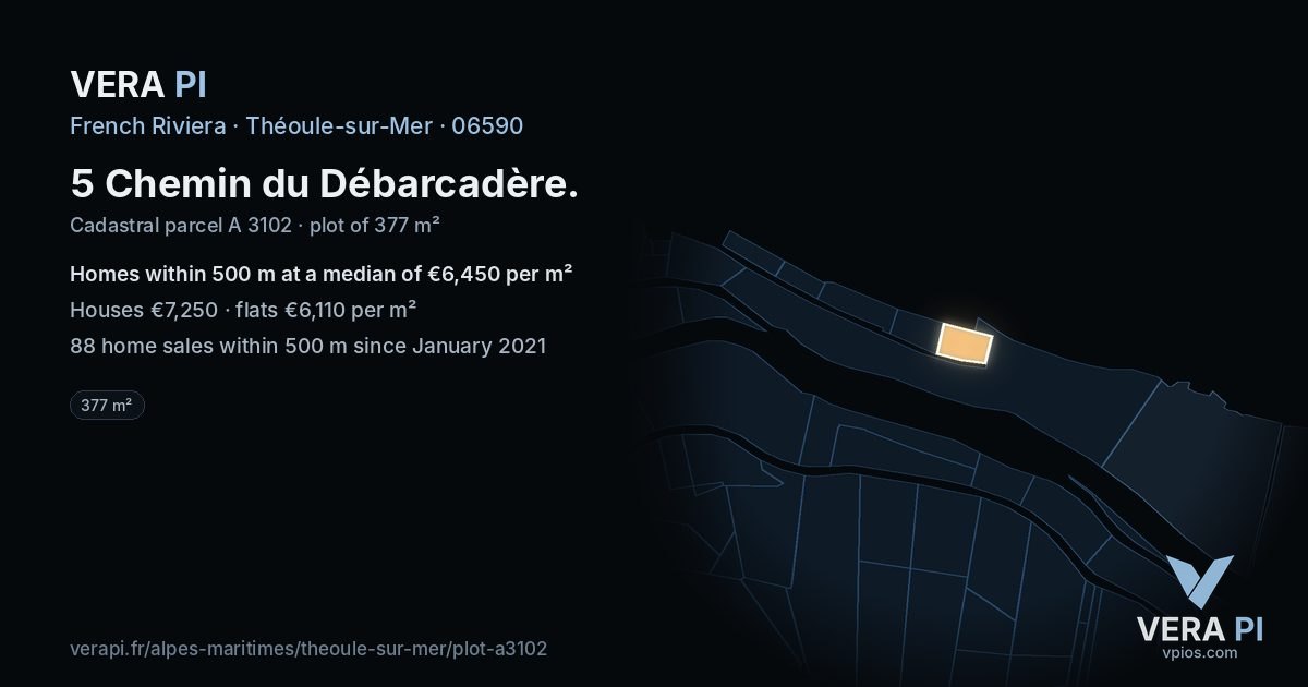 5 Chemin du Débarcadère, Théoule-sur-Mer at night – the plot lit, the parcels around coloured by the prices near them