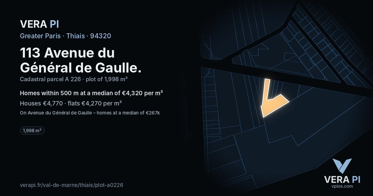 113 Avenue du Général de Gaulle, Thiais at night – the plot lit, the parcels around coloured by the prices near them