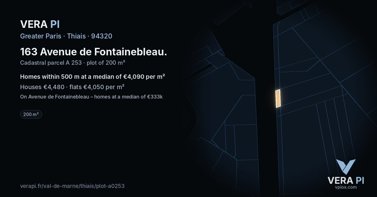 163 Avenue de Fontainebleau, Thiais at night – the plot lit, the parcels around coloured by the prices near them