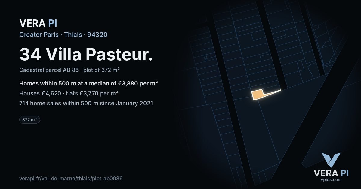 34 Villa Pasteur, Thiais at night – the plot lit, the parcels around coloured by the prices near them
