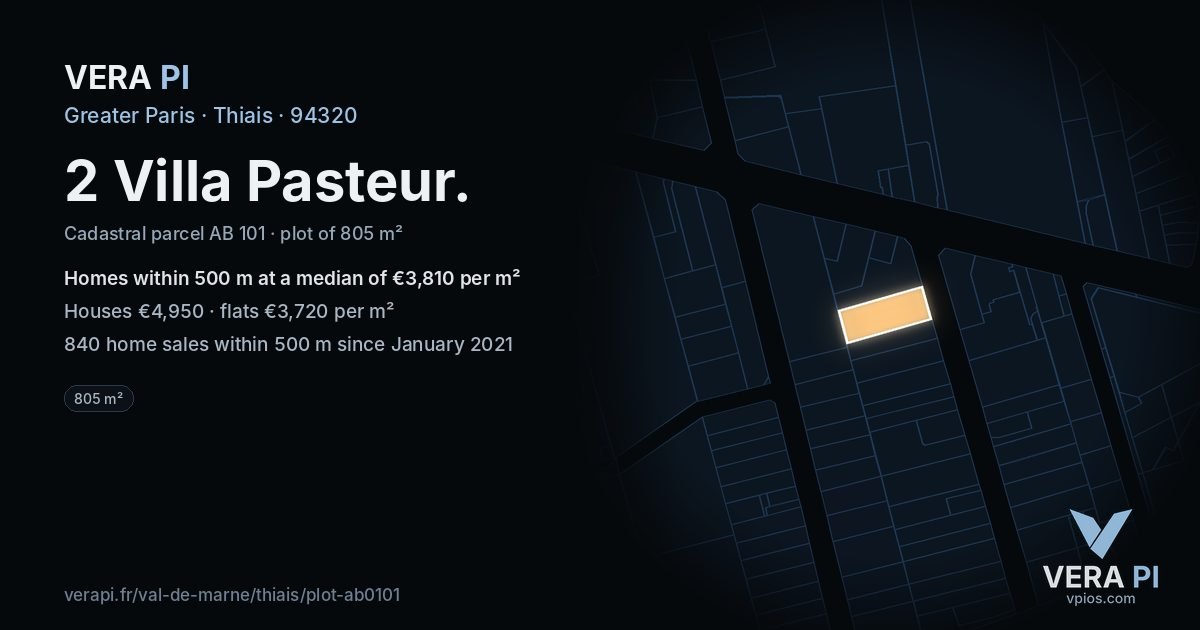 2 Villa Pasteur, Thiais at night – the plot lit, the parcels around coloured by the prices near them