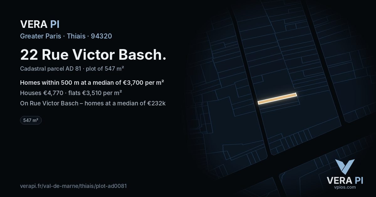 22 Rue Victor Basch, Thiais at night – the plot lit, the parcels around coloured by the prices near them