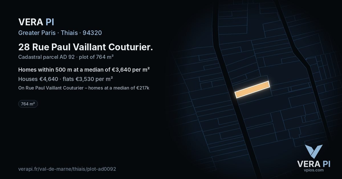 28 Rue Paul Vaillant Couturier, Thiais at night – the plot lit, the parcels around coloured by the prices near them