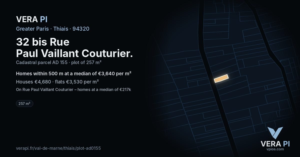 32 bis Rue Paul Vaillant Couturier, Thiais at night – the plot lit, the parcels around coloured by the prices near them
