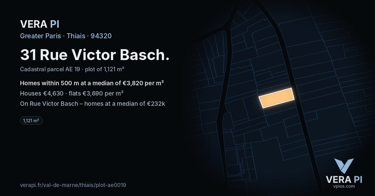 31 Rue Victor Basch, Thiais at night – the plot lit, the parcels around coloured by the prices near them