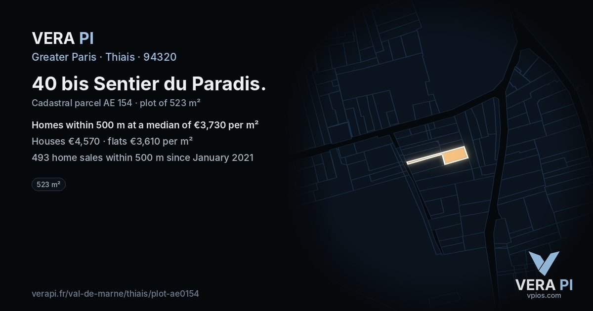 40 bis Sentier du Paradis, Thiais at night – the plot lit, the parcels around coloured by the prices near them