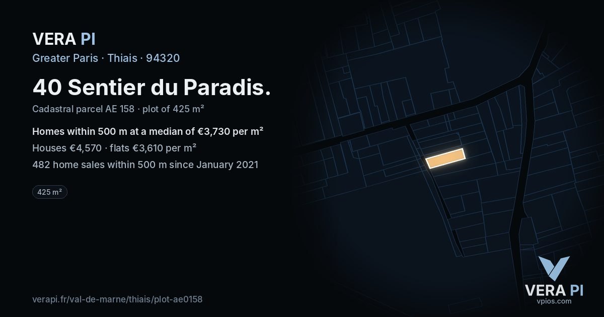 40 Sentier du Paradis, Thiais at night – the plot lit, the parcels around coloured by the prices near them