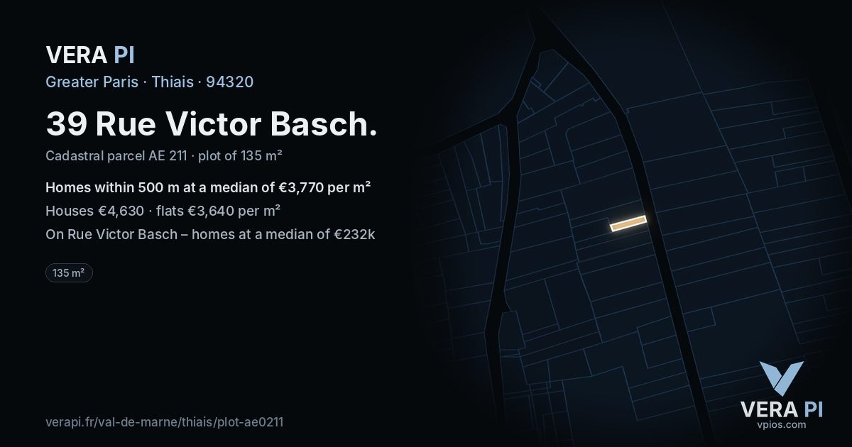 39 Rue Victor Basch, Thiais at night – the plot lit, the parcels around coloured by the prices near them