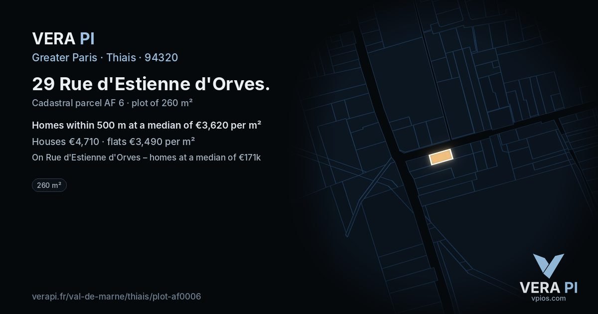 29 Rue d'Estienne d'Orves, Thiais at night – the plot lit, the parcels around coloured by the prices near them