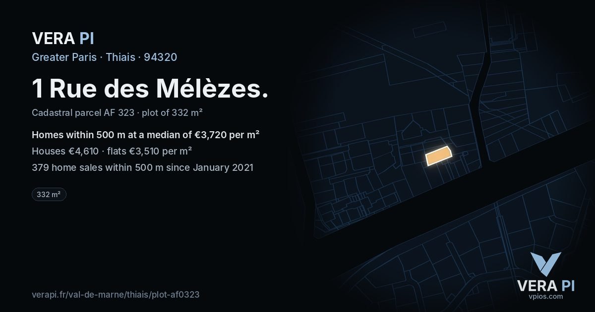 1 Rue des Mélèzes, Thiais at night – the plot lit, the parcels around coloured by the prices near them