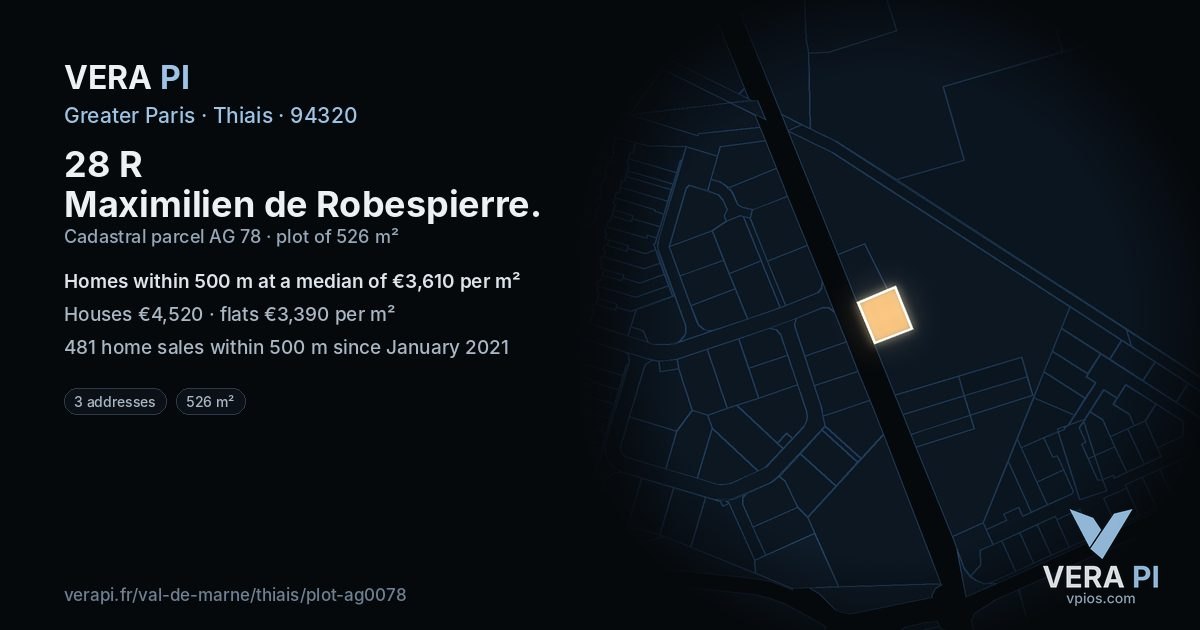 28 R Maximilien de Robespierre, Thiais at night – the plot lit, the parcels around coloured by the prices near them