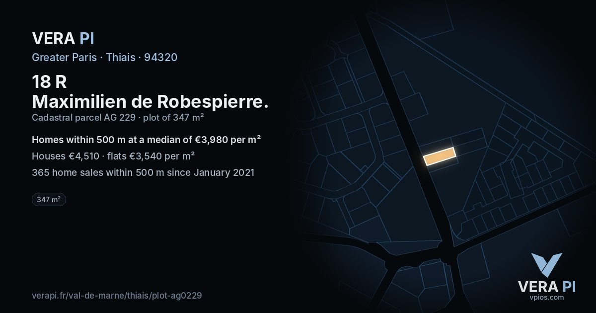18 R Maximilien de Robespierre, Thiais at night – the plot lit, the parcels around coloured by the prices near them