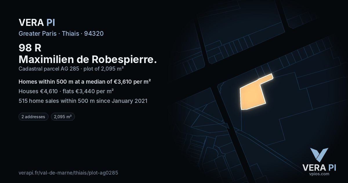 98 R Maximilien de Robespierre, Thiais at night – the plot lit, the parcels around coloured by the prices near them