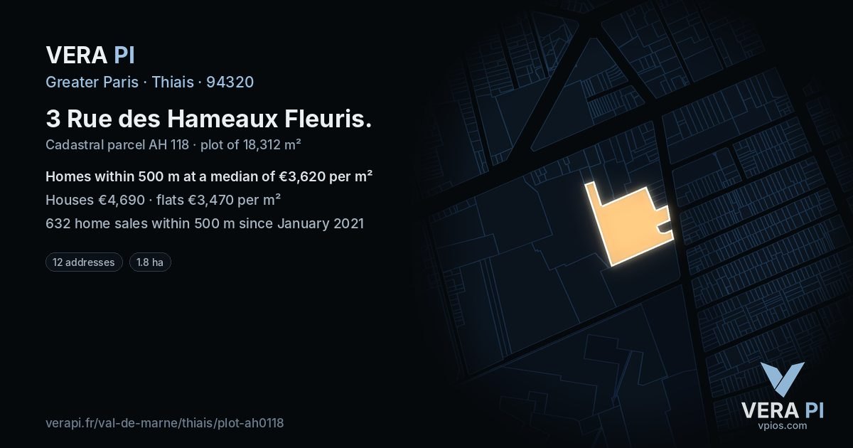 3 Rue des Hameaux Fleuris, Thiais at night – the plot lit, the parcels around coloured by the prices near them